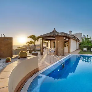  Villa Magnifica Happy Holidays Con Piscina En Gigantes