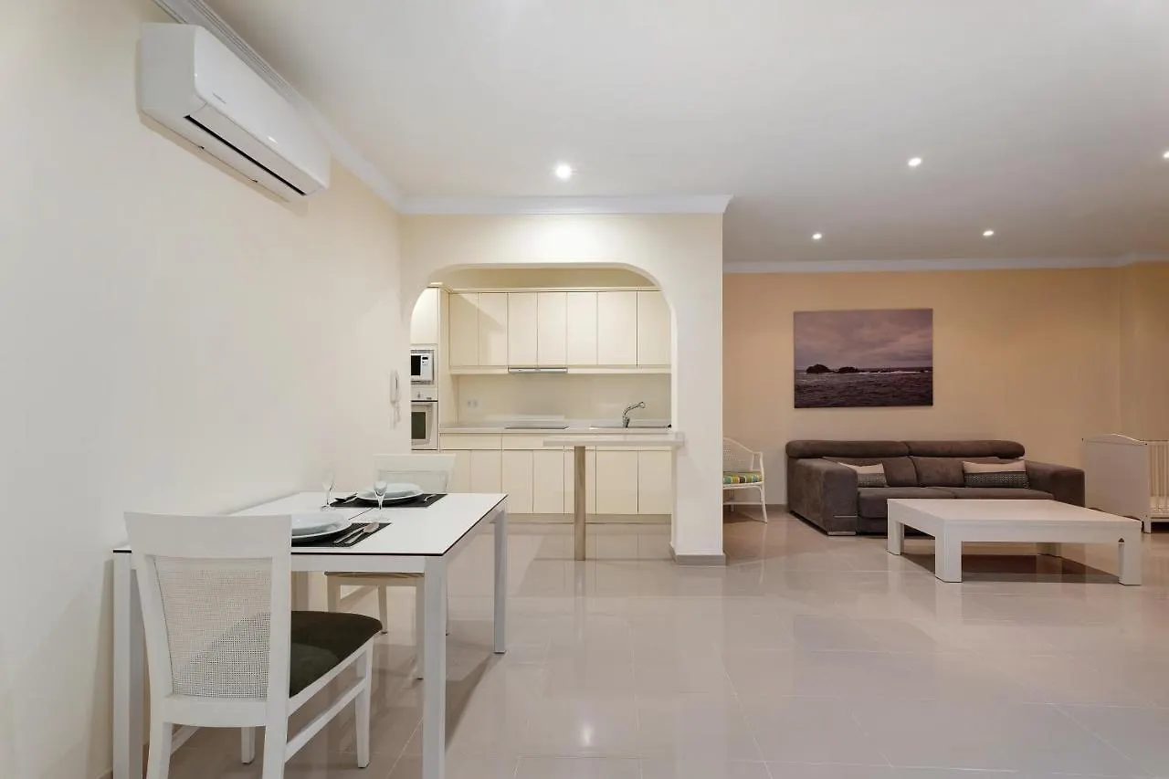 Villa Happy Holidays Pool Private Puerto de Santiago  Spanien