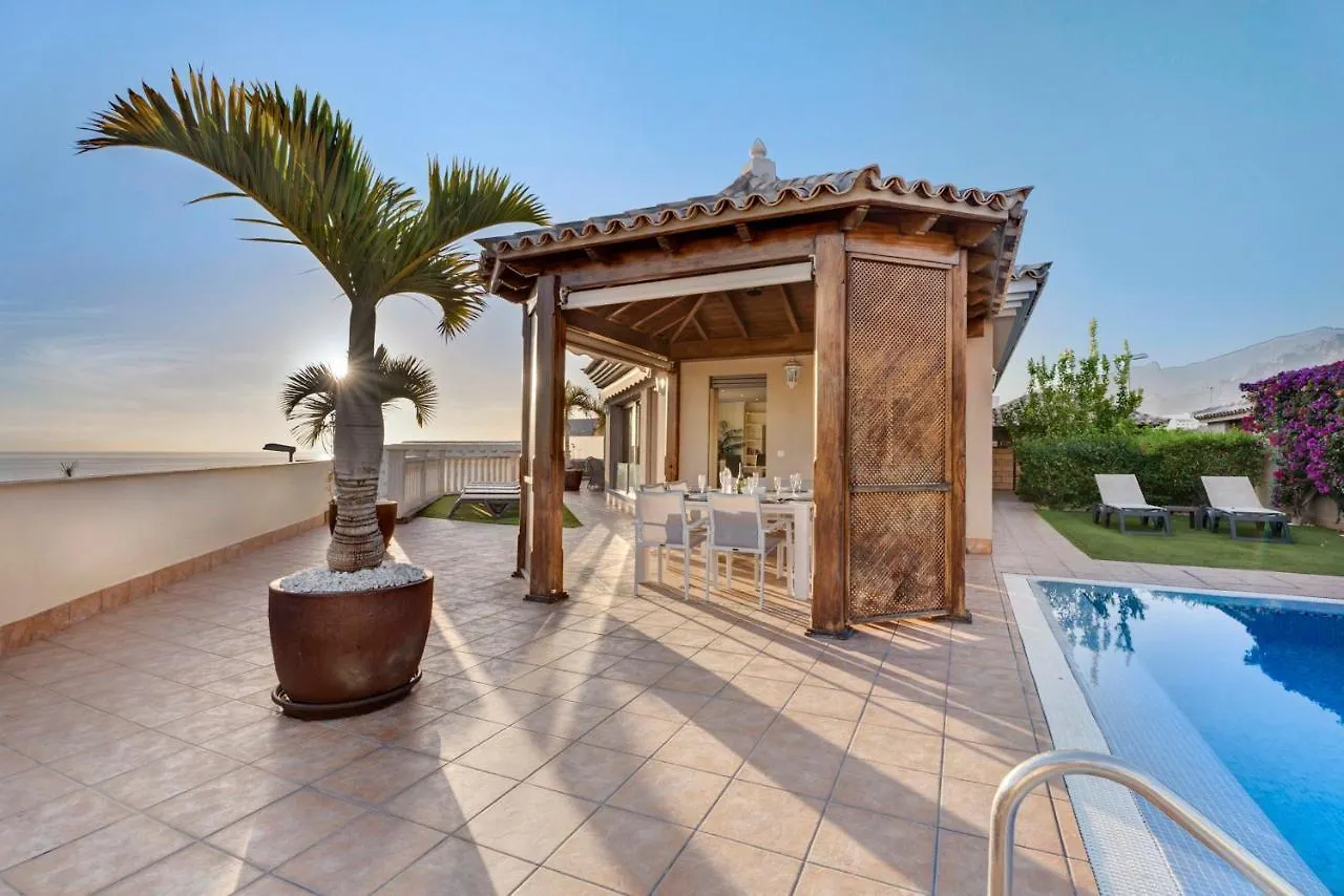 Villa Happy Holidays Pool Private Puerto de Santiago