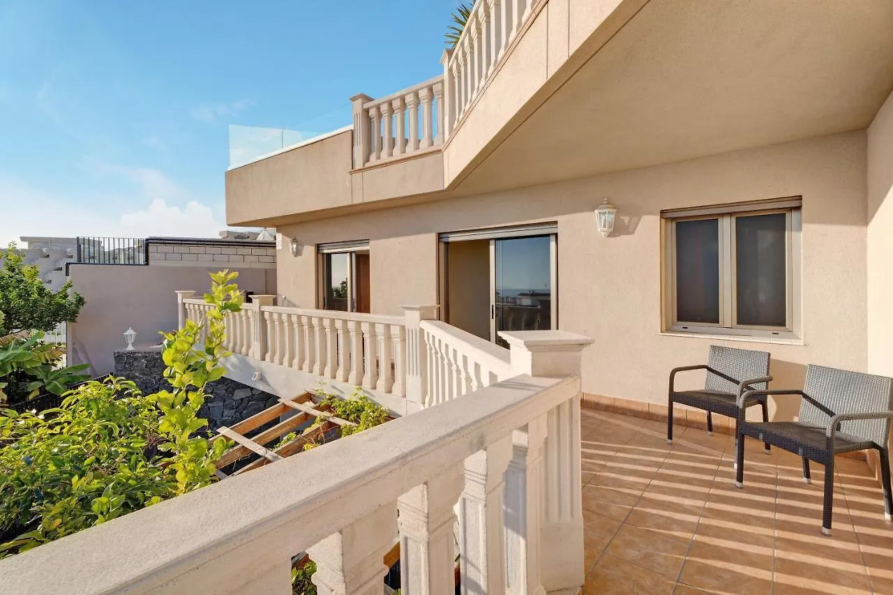 Villa Happy Holidays Pool Private Puerto de Santiago