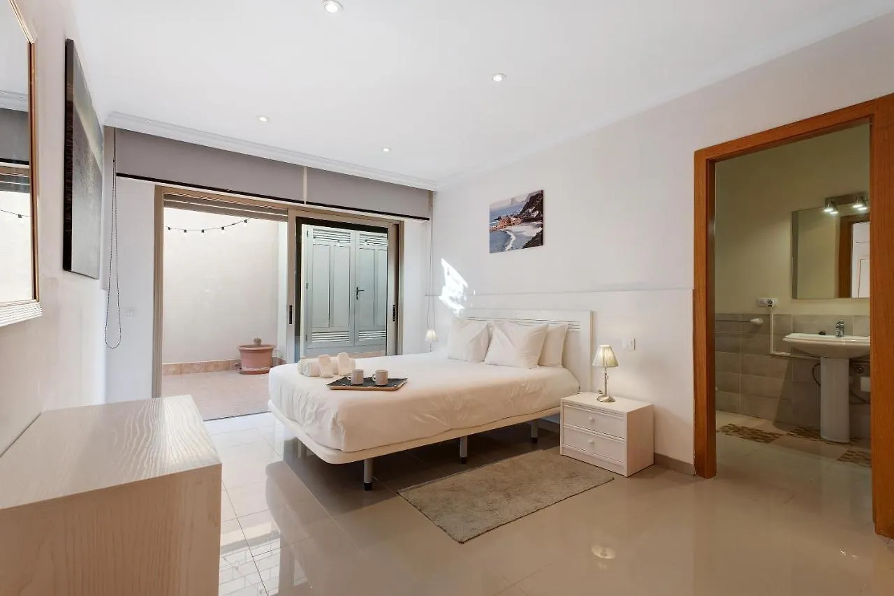 Villa Happy Holidays Pool Private Puerto de Santiago